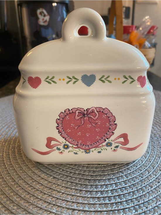 Vintage Other - Vintage 80s Cottagecore Ceramic Napkin Holder Country Heart Bow Grannycore Caddy